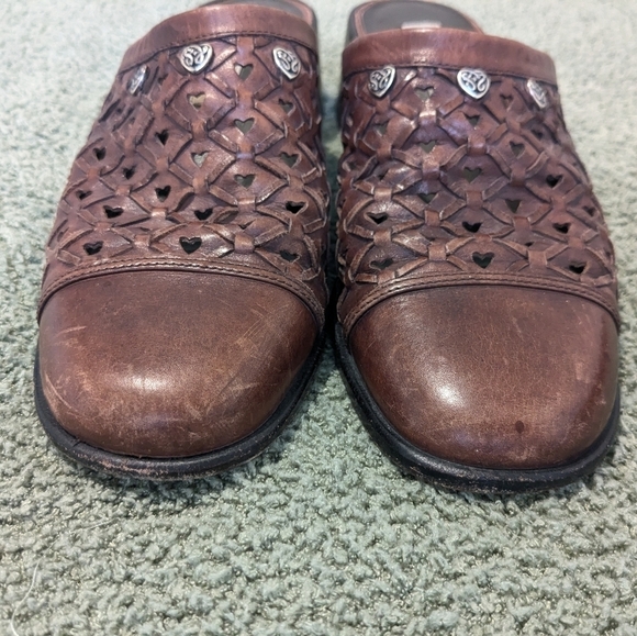 Brighton Brown Heart Cut-Out Leather Slip-On Heeled Mules Size 8.5 Cottagecore - Picture 5 of 11
